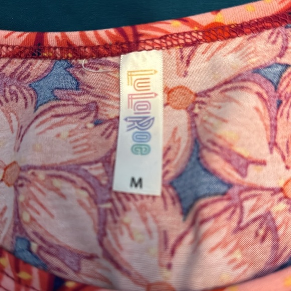 Floral LuLaRoe Shirt - Picture 2 of 2